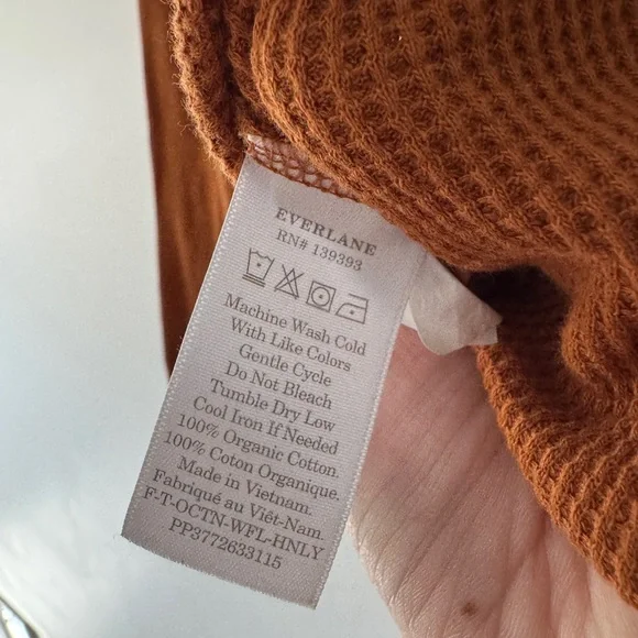 Everlane Organic Cotton Brown Waffle Long Sleeve Henley Top - Picture 7 of 8